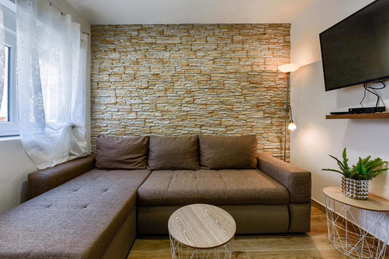 Apartment Yula Zadar Exterior photo
