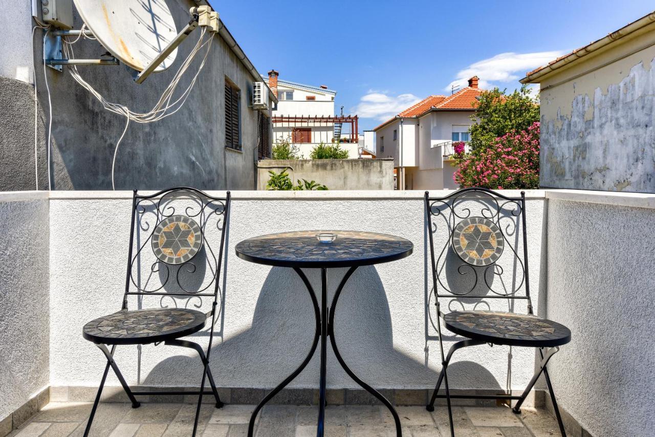 Apartment Yula Zadar Exterior photo